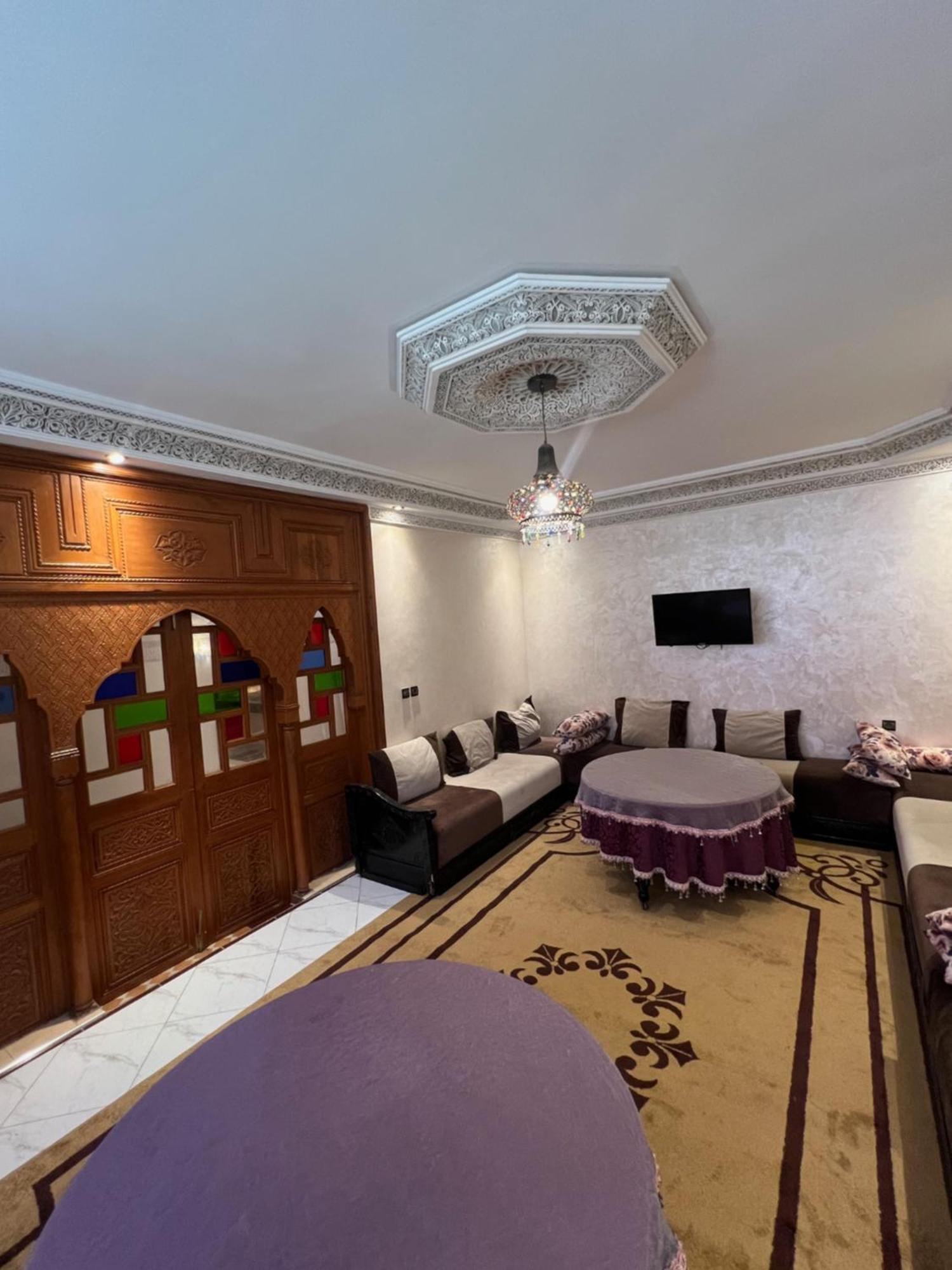 Charmant Appartement Spacieux Avec Cour Fleurie Et Hammam A Targa Marrakech Marrakesh Exterior foto