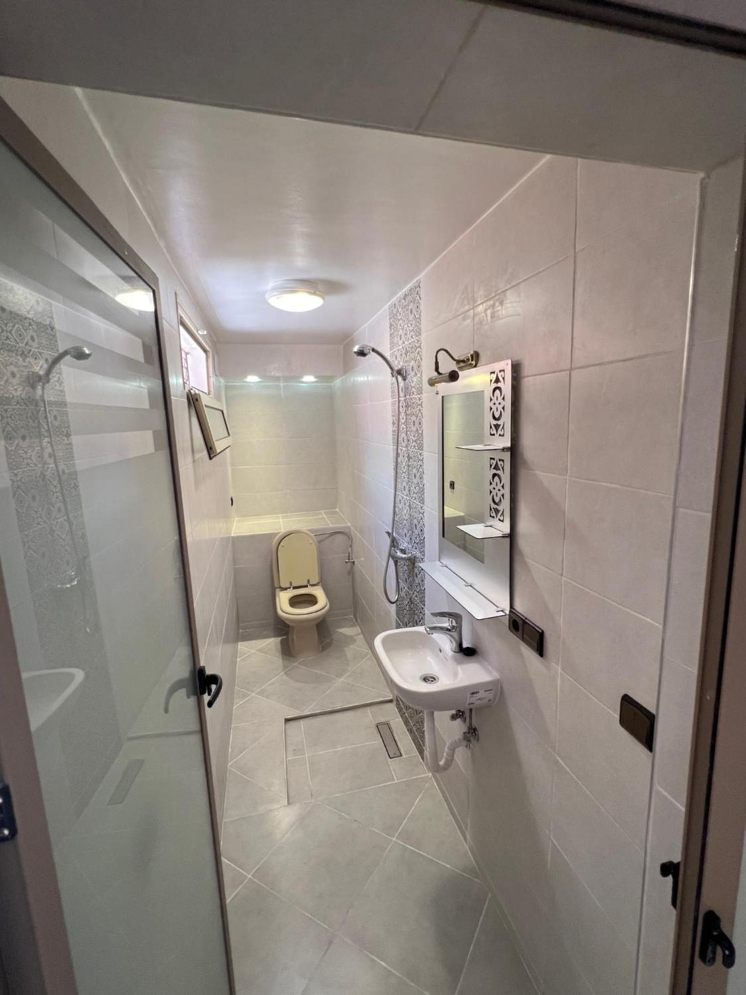 Charmant Appartement Spacieux Avec Cour Fleurie Et Hammam A Targa Marrakech Marrakesh Exterior foto
