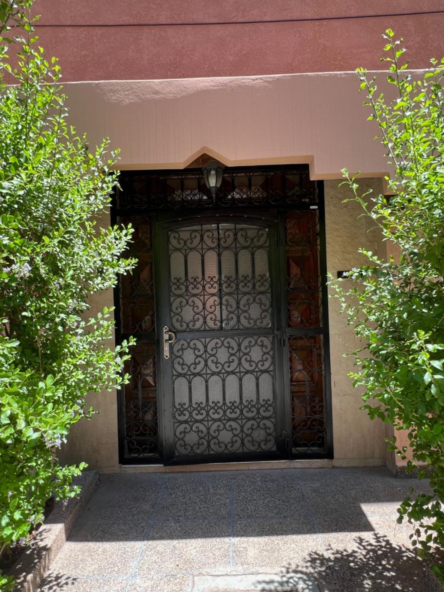 Charmant Appartement Spacieux Avec Cour Fleurie Et Hammam A Targa Marrakech Marrakesh Exterior foto