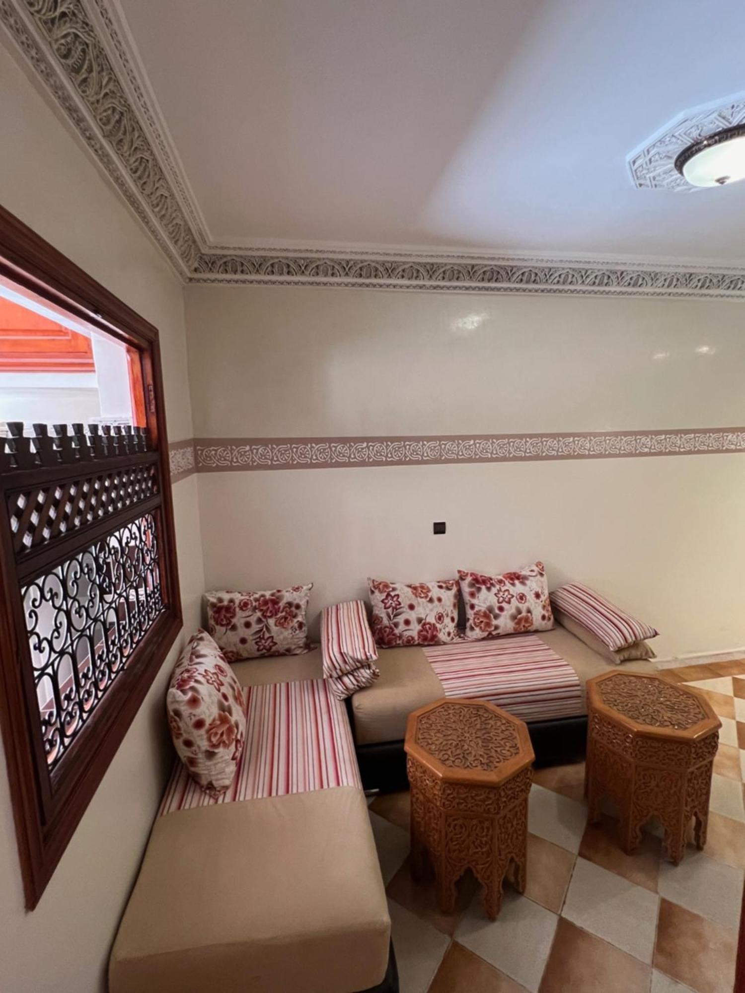 Charmant Appartement Spacieux Avec Cour Fleurie Et Hammam A Targa Marrakech Marrakesh Exterior foto